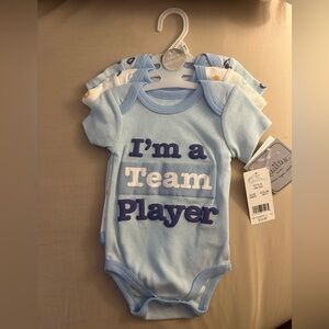 Quiltex Baby Bodysuits 6-9 Month
